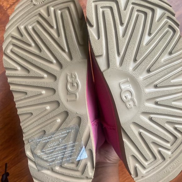 UGG Classic II Weather Short PINK AZALEA kids size 2 - Picture 5 of 7